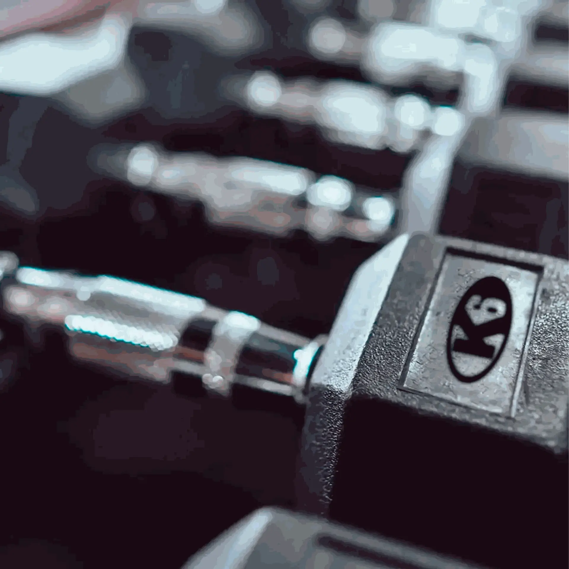 4f96b131c33d98be8b9345c4e178173f